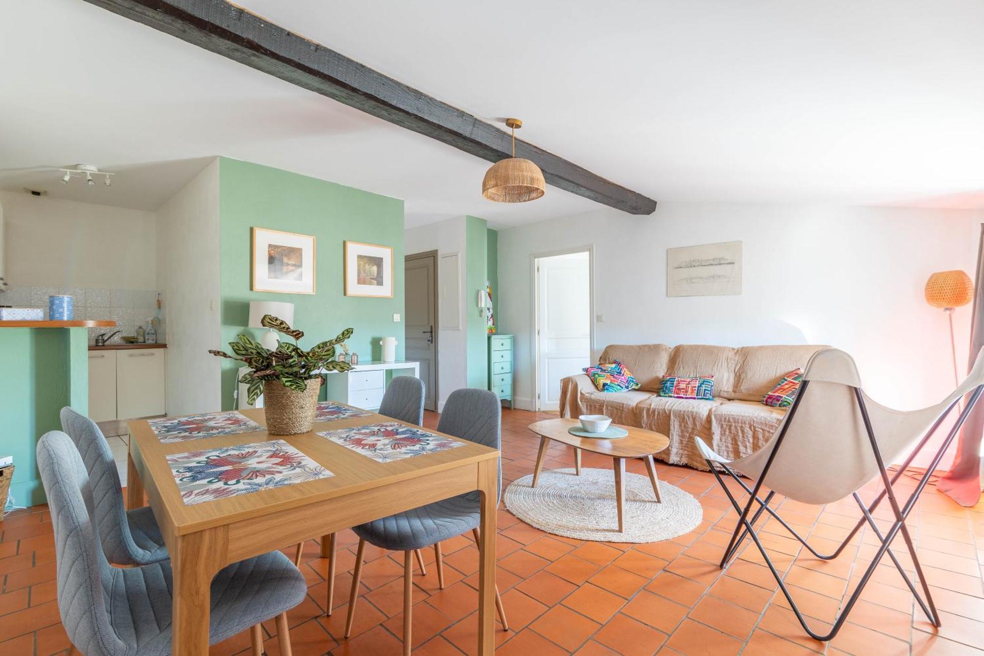 Bel Appartement Avec Cour Au Coeur De La Bastide Carcassonne Exteriör bild