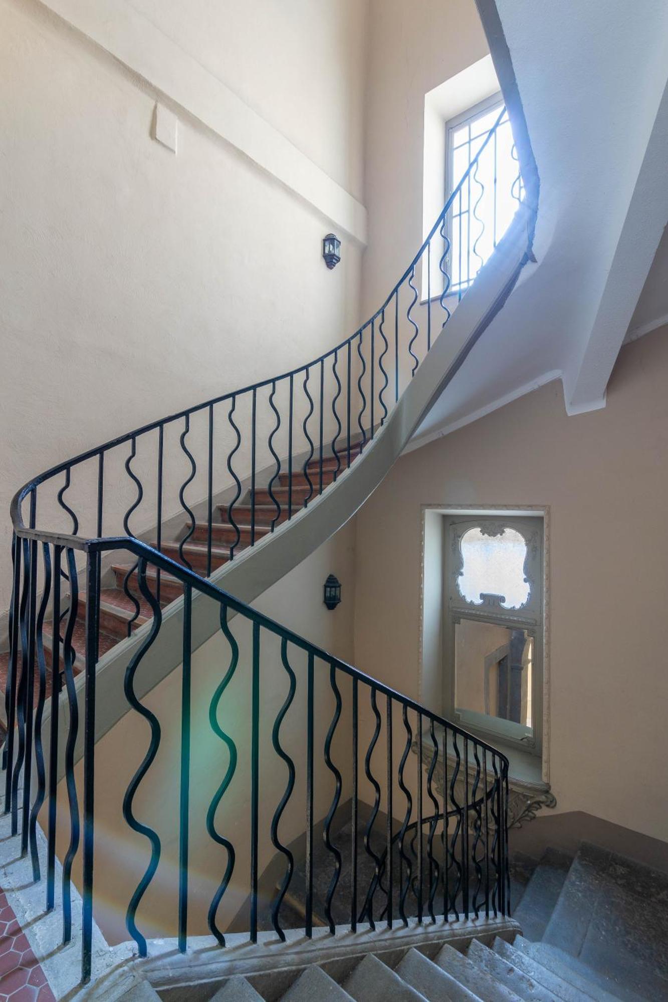 Bel Appartement Avec Cour Au Coeur De La Bastide Carcassonne Exteriör bild
